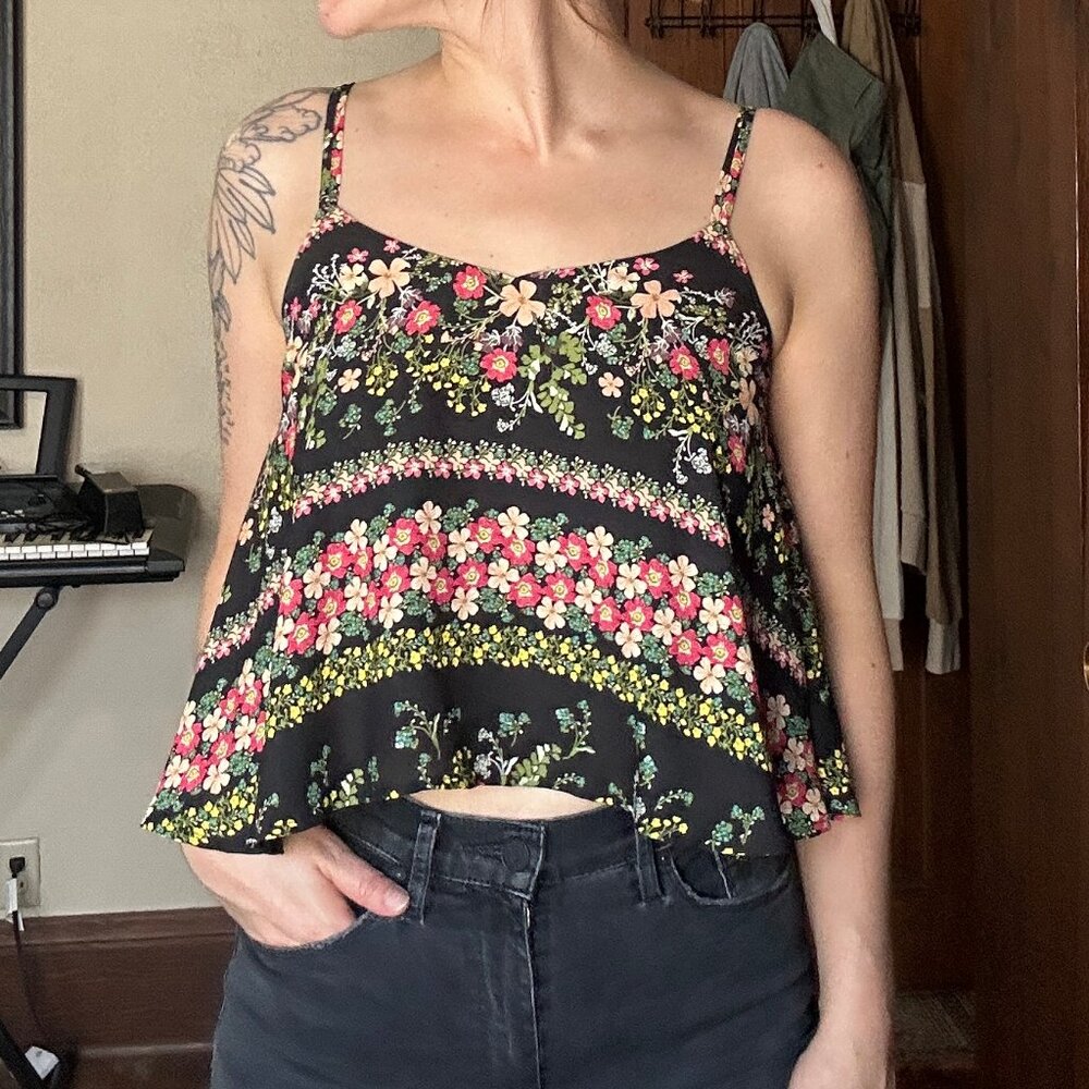 Jack by BB Dakota Floral Cropped Tank